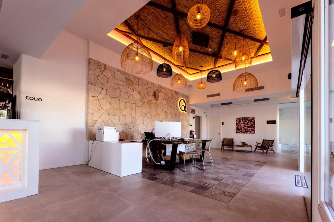 Eques Petit Resort Кала де Ор Экстерьер фото